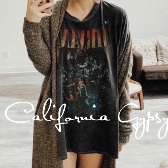 Nirvana Music Band Oversized T-shirt - Picture 9 of 14